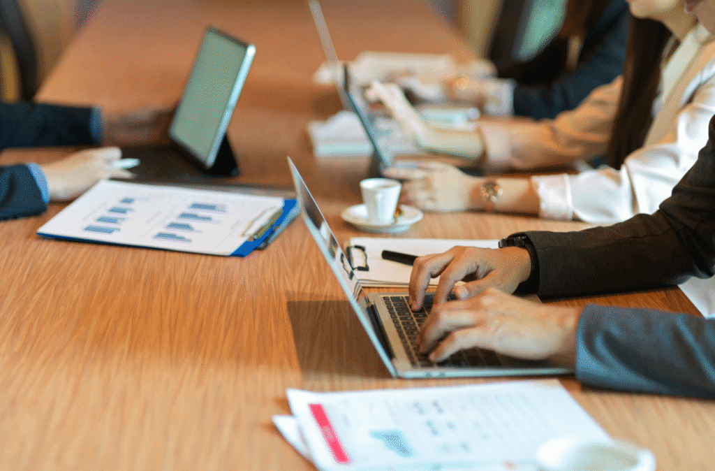 change board members shareholders Estonian company